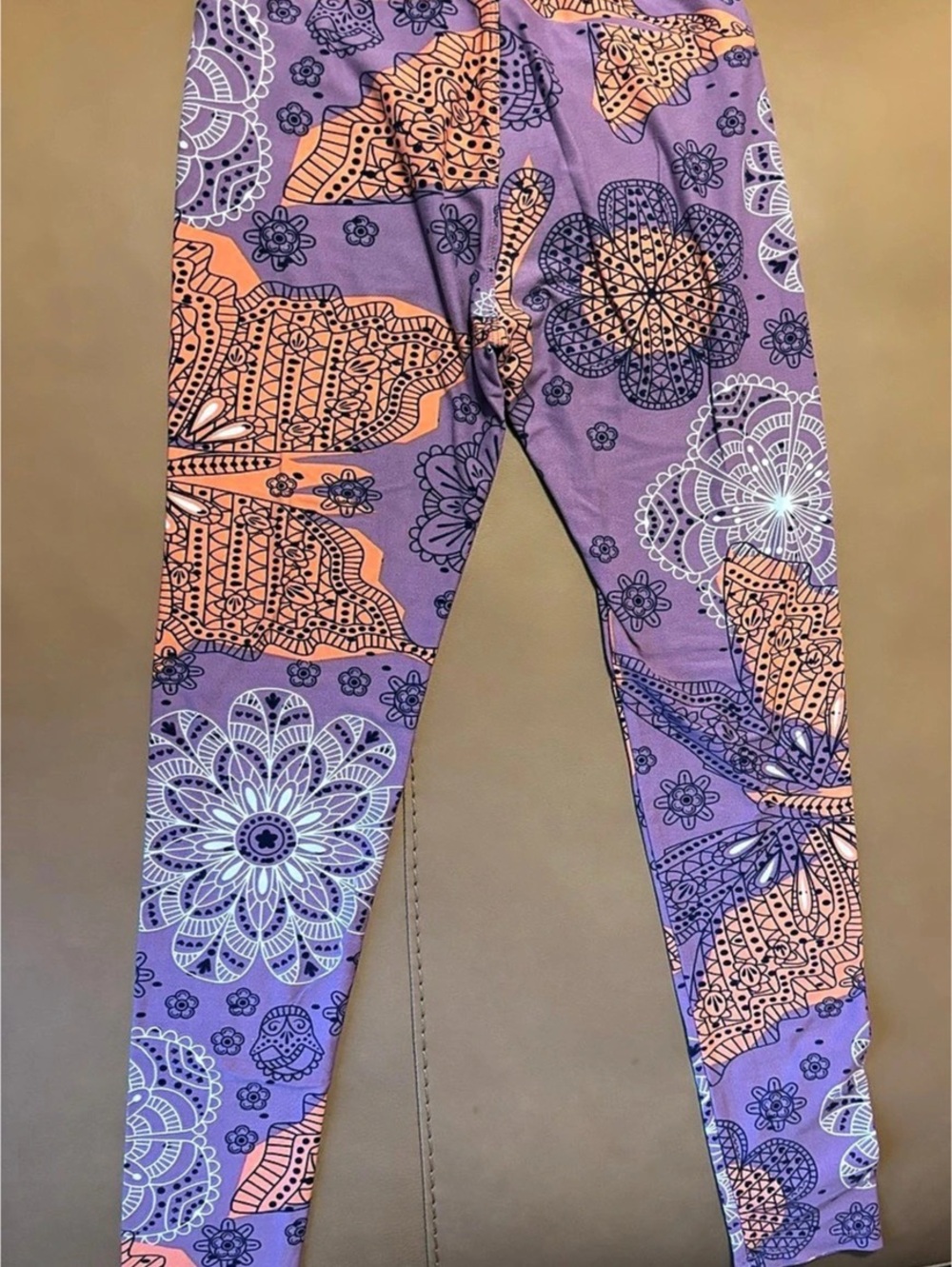 Lularoe Geometric Print Leggings in Purple & Orange Like New